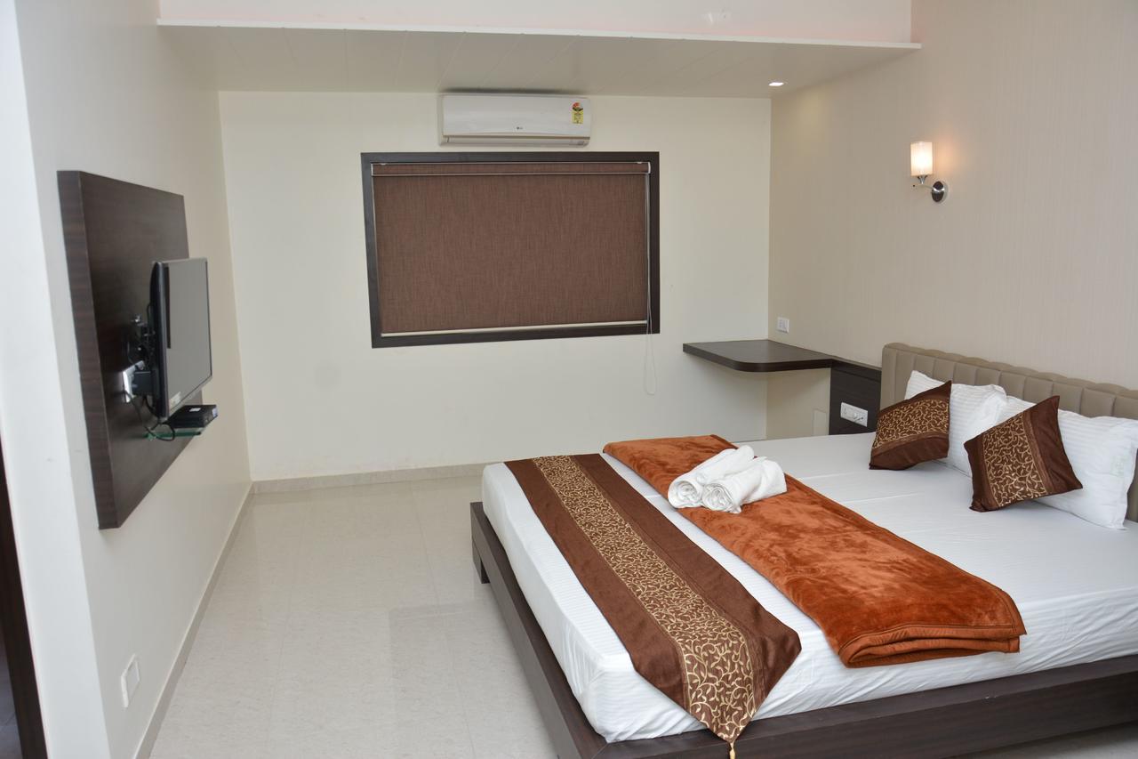 Hotel Darshan Rajula Экстерьер фото
